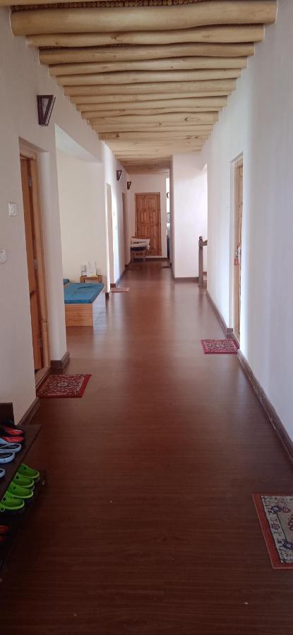 Lhardak Home Stay Leh Kültér fotó